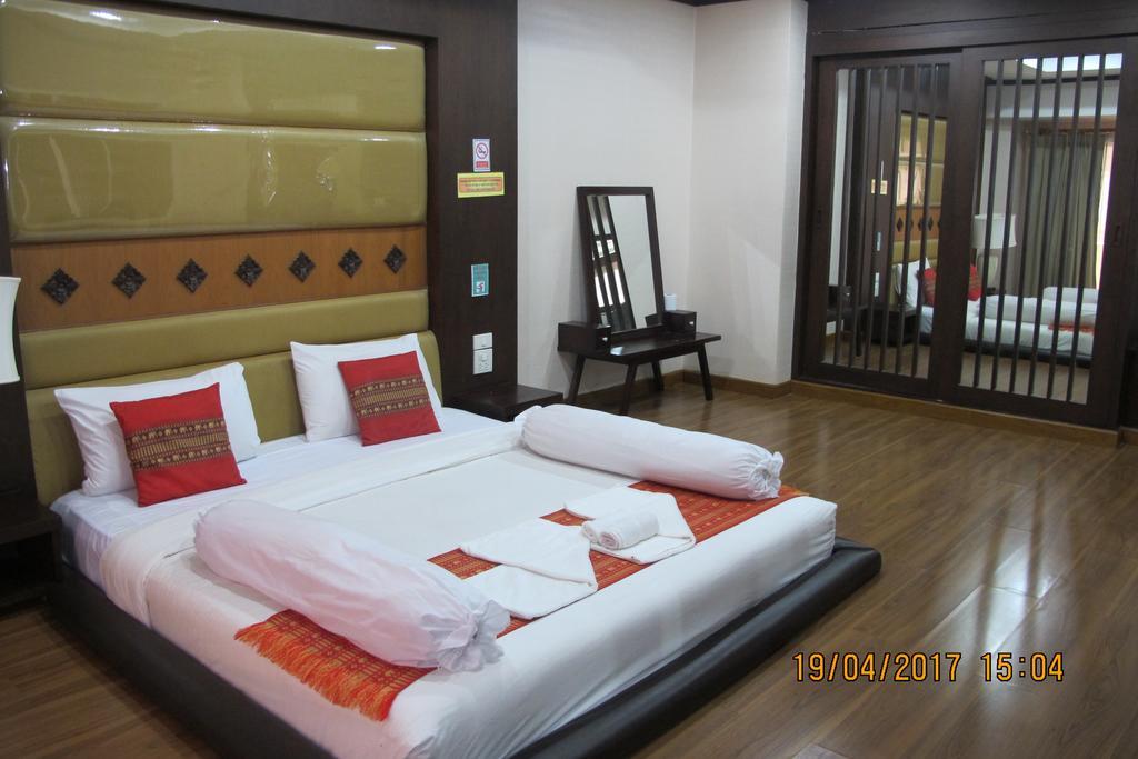 Ayutthaya Thenee Hotel Exteriér fotografie